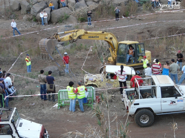 Imagem 27 de 38  -  245 kB